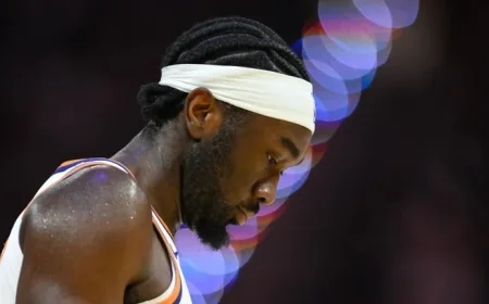 Suns Unexpectedly List Starter as Injured for Clippers Game