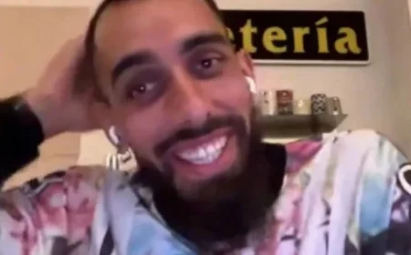 Borja Iglesias Reflects on National Team Exit, Avoids Political Discussions