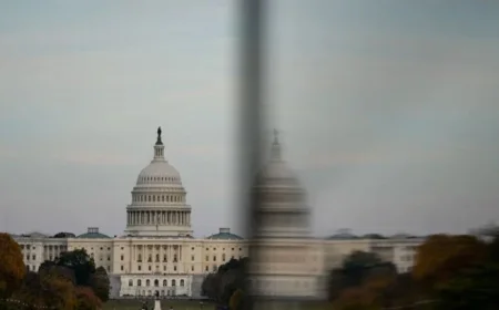 Senators Reach Agreement to Reopen Government with Democratic Support