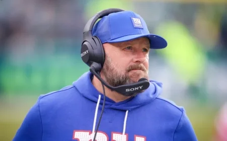 Ex-Giants Star Criticizes Coaching Controversy: ‘Take Responsibility’