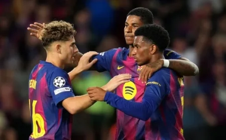 Hansi Flick Faces Tactical Challenge with Marcus Rashford at Barcelona