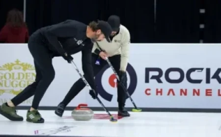 Hurricanes Edge Wild as Walker, Blake Each Score 2 Points