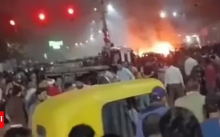 Car Blast Near Delhi’s Red Fort Kills One; City on High Alert