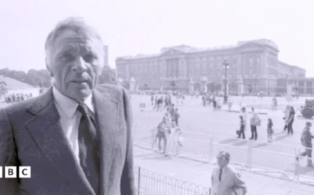 Port Talbot Honors Welsh Superstar Richard Burton