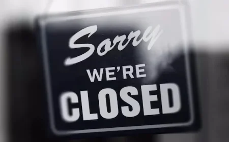 Remembrance Day 2025 in New Brunswick: What’s Open and Closed