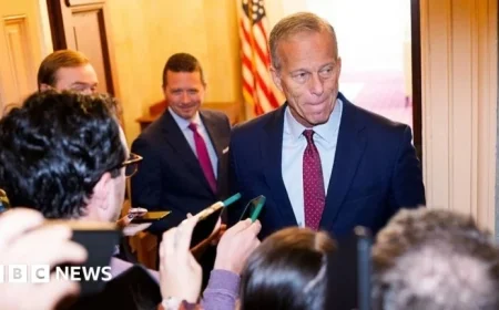 US Senate Approves Deal to End Longest Government Shutdown