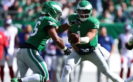 Eagles vs. Packers prediction: Lambeau edge, trenches decide a tight Week 10 primetime finish