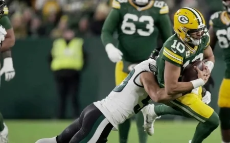 Jordan Love: Offense Must Support Defense More Effectively