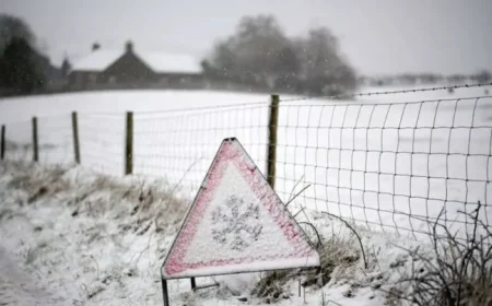 Met Office Forecasts Snow Arrival in UK Amid Plummeting Temperatures