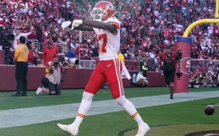 Bills Sign Former Chiefs Super Bowl Star Mecole Hardman to Practice Squad