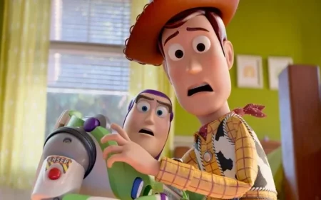 Woody and Buzz Fear Tablet in New Pixar Sequel