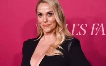 Elizabeth Berkley Faces Career Hurdles After ‘Showgirls’