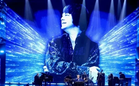 Elton John Honors Brian Wilson with “God Only Knows” at Rock & Roll Hall of Fame