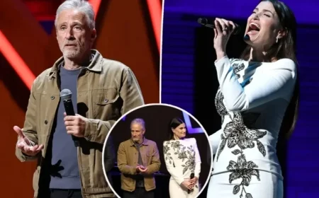 Idina Menzel and Jon Stewart Revive Iconic ‘Adele Dazeem’ Moment