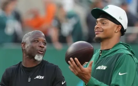 Jets Strategize Against Patriots Before Thursday Night Football Clash