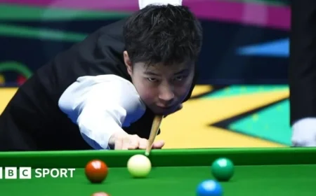Zhao Xintong Triumphs in Black-Ball Decider, Advances to Semi-Finals