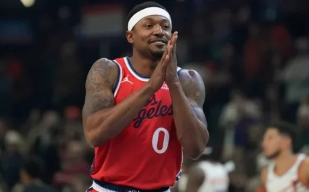 Clippers’ Beal Faces Season-Ending Surgery for Hip Fracture