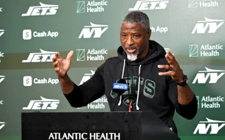 Jets’ Aaron Glenn Criticizes Media for Garrett Wilson Injury Report