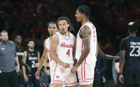 Live Updates: Oakland Golden Grizzlies vs Houston Cougars Basketball Game