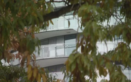 8-Year-Old Girl Falls to Death from Vancouver Balcony: Police Report