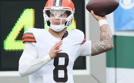 Browns Rookie QB Dillon Gabriel Faces Possible Mid-Season Bench Due to Performance