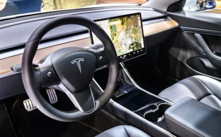 Tesla Set to Introduce CarPlay in Its Electric Vehicles