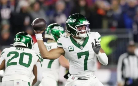 Justin Fields Connects with Metchie to Narrow Patriots’ Lead to 21-14