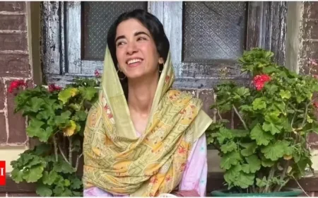 Saba Azad Reflects on Joyful Childhood Cricket Days with Cousins