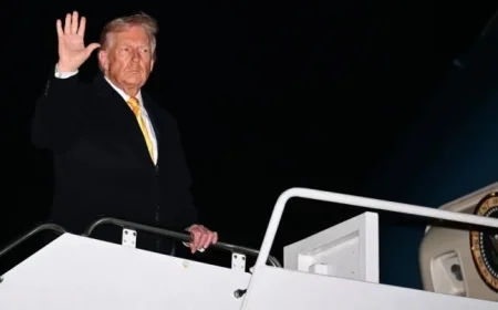 Trump Signals Decision on Venezuela After Top Officials Weigh Options