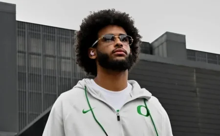 Urban Meyer Praises Oregon QB Dante Moore’s Viral Pass