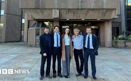 Animal Rights Protesters Acquitted at Grand National