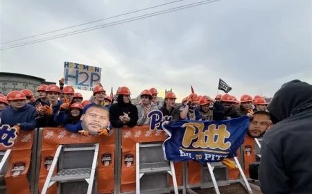 College Football Enthusiasts Flock to North Shore for ESPN ‘GameDay’ Broadcast