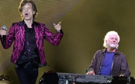 Counter-Protest Overwhelms Anti-Migrant Rally in Bristol