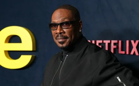 Eddie Murphy Reveals Shocking Proposal Involving Hollywood Legend in Netflix Doc