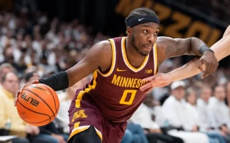 Gophers Host Green Bay in Saturday Night Clash at Williams