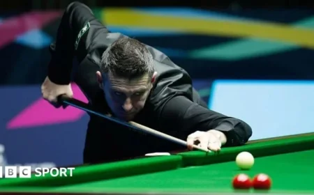 Mark Selby Defeats Neil Robertson to Reach Champion of Champions Final