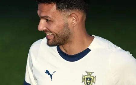 Roberto Martínez Praises Gonçalo Ramos in Portugal