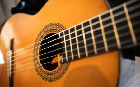 Country Music Star Dies at 59, Leaving Fans Devastated