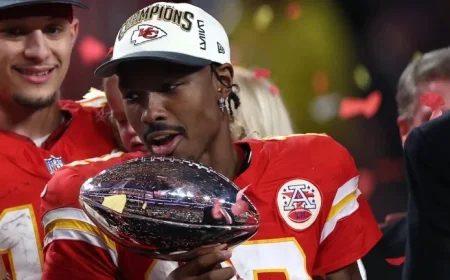 Bills Sign Three-Time Super Bowl Champion Ahead of Week 11 Game