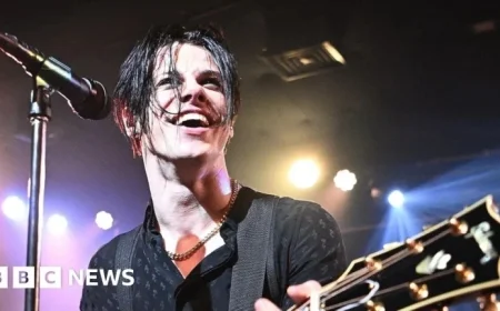 Yungblud Halts Tour Dates Until 2026 Due to Health Concerns