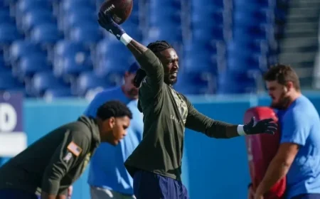 Titans’ Calvin Ridley Injured, Carted Off Field Against Texans