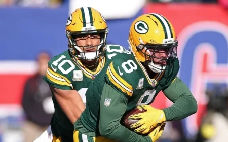 Josh Jacobs Questionable with Knee Injury; Jordan Love Makes Return