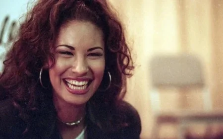 “Netflix’s New Doc Features Rare Footage of Selena by Her Sister”