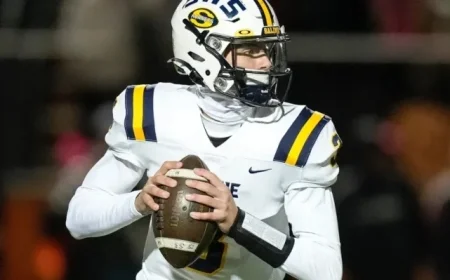 2026 Three-Star QB Tommy Carr Commits to Michigan Football