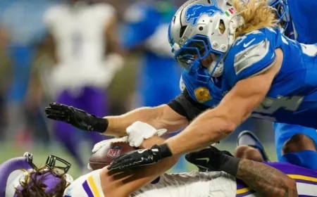 Alex Anzalone Offers Essential Tips for Lions Fans Traveling to Eagles Game