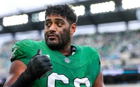 Eagles’ Jordan Mailata Champions ‘Ladies First’ in Interview Interruption