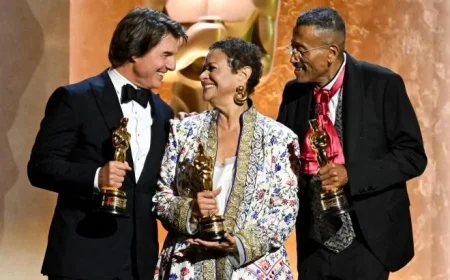 Tom Cruise Wins Oscar at Star-Studded Governors Awards