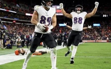 NFL Week 11: Spanish Football Debuts, Rodgers Injured, Sanders Shines