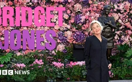 Zellweger Praises New Bridget Jones Statue: “Cuter Than Me”