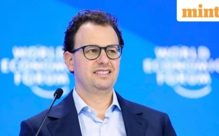 AI Threatens Rapid Elimination of Entry-Level Jobs, Warns Anthropic CEO